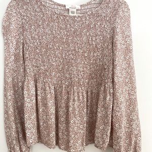 Urban Romantics pretty pink top